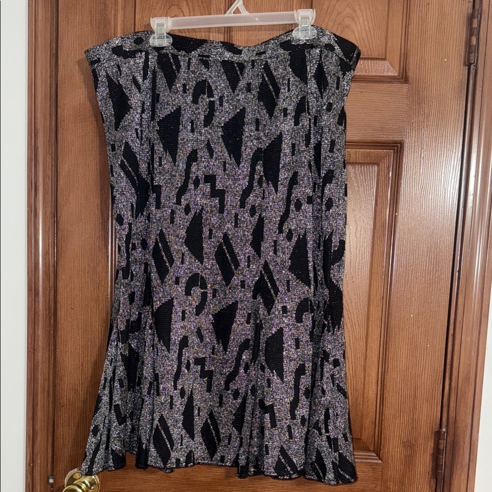 Chic Black and Silver Geometric A-Line Skirt